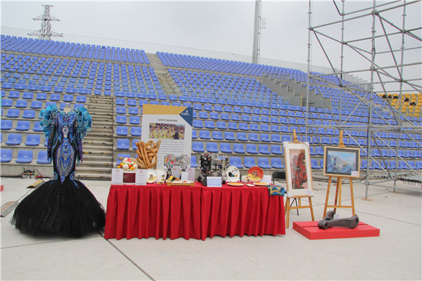 迎世赛点亮技能之光